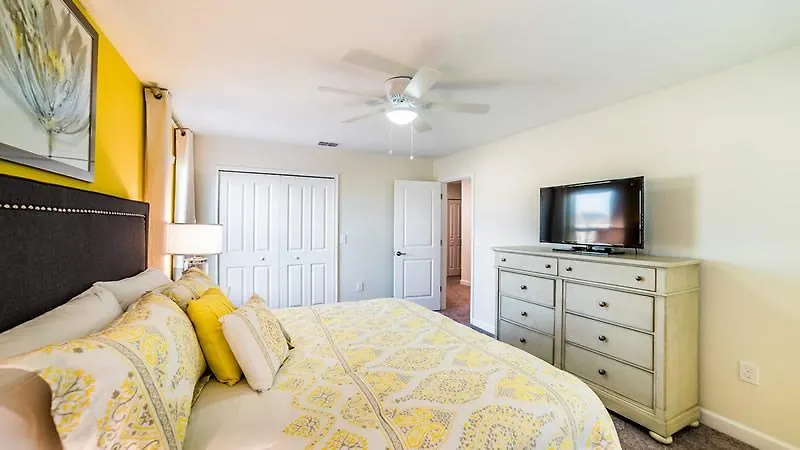 4710 Kings Castle Circle Six Bedroom Villa Kissimmee