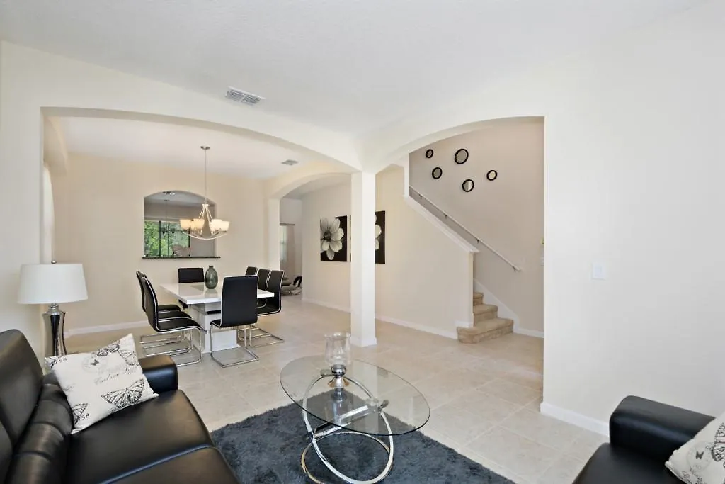 2630 Tranquility Way - Six Bedroom Home Kissimmee