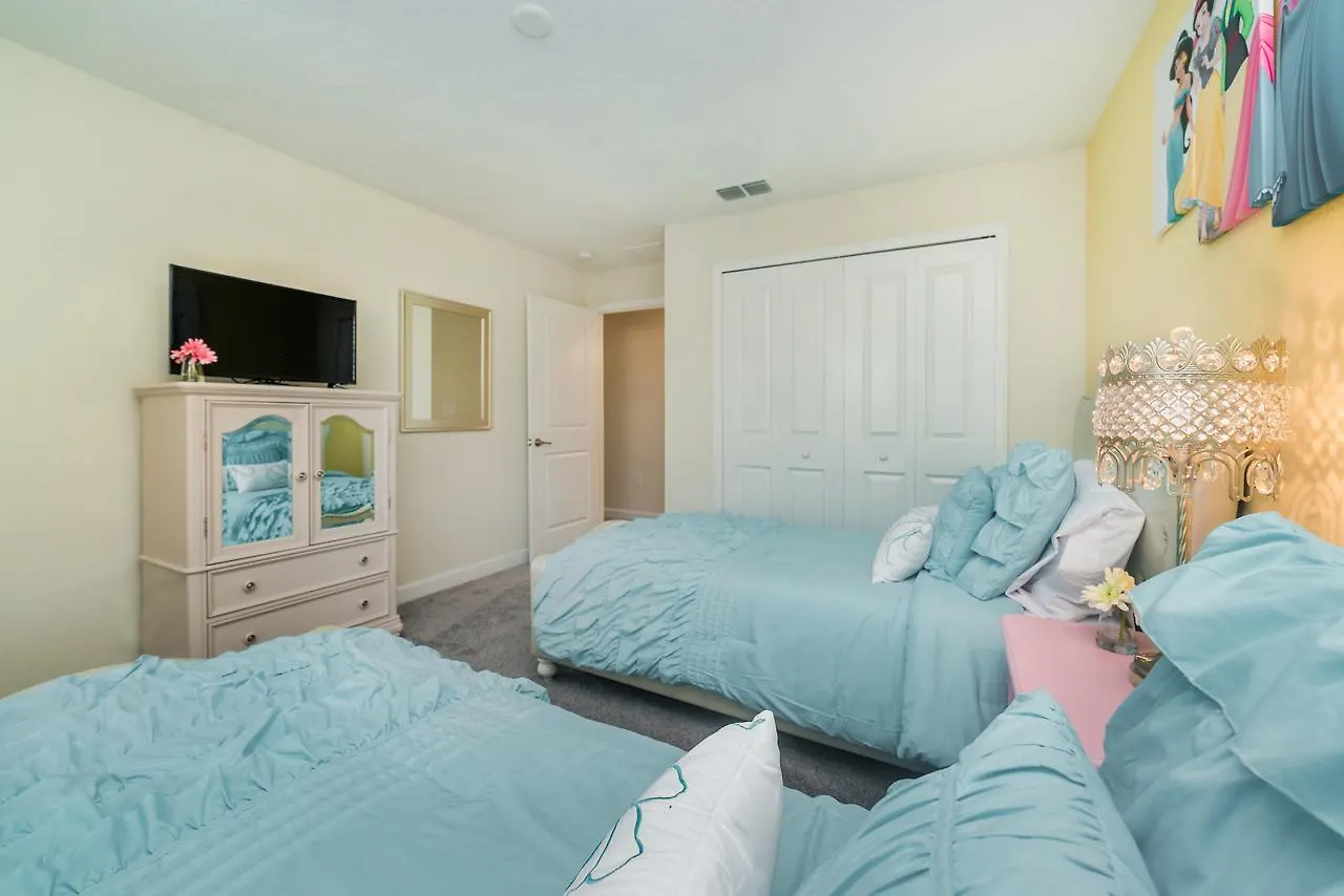 Villa Enchanted Storey *