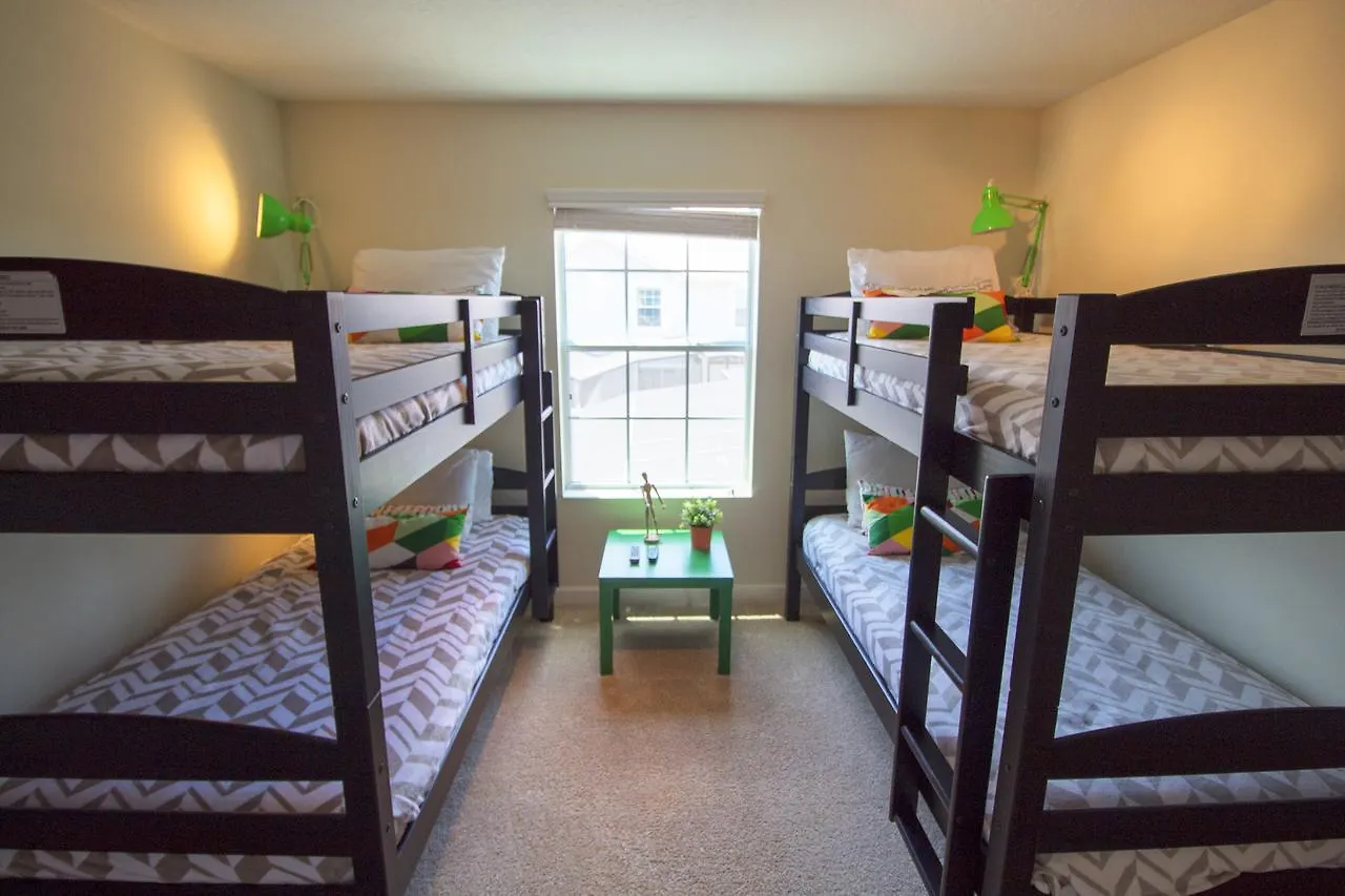 Aco Storey 4 Bedroom Vacation With Pool *