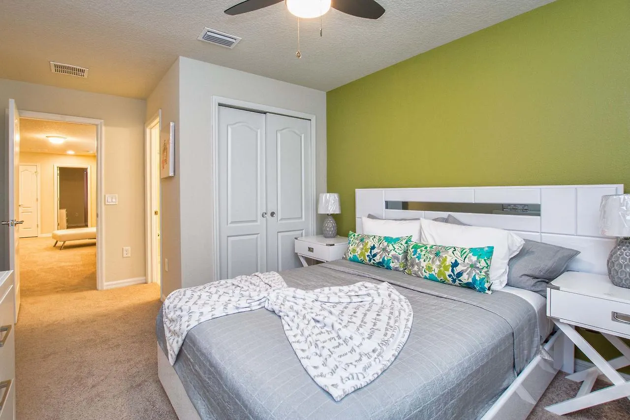 Villa Windsor-5 Bed Townhouse W/splashpool-3808ww
