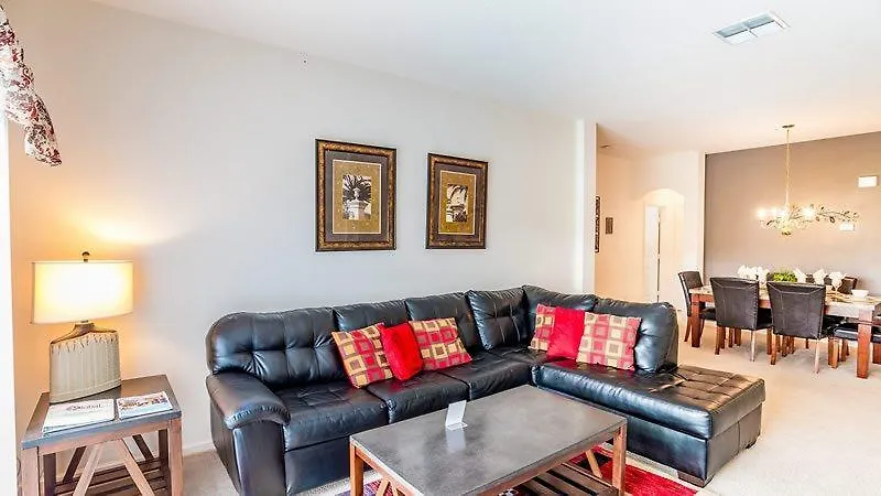 Luxurious 4 Bedroom 2 Bath Kissimmee Pool Holiday home *