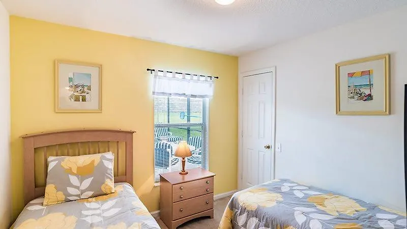 Luxurious 4 Bedroom 2 Bath Kissimmee Pool Holiday home