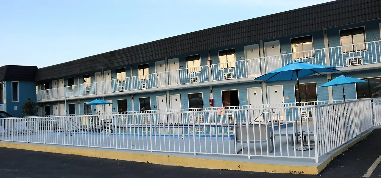 Motel Monte Carlo Inn- Near