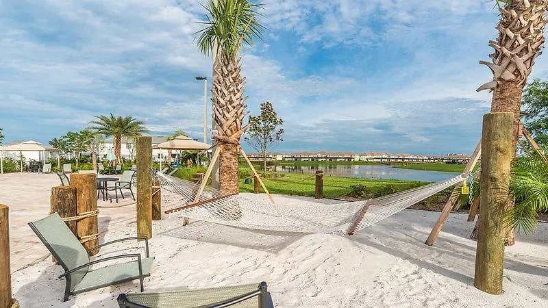 Stunning 2 Bedroom 2 Bath Near *