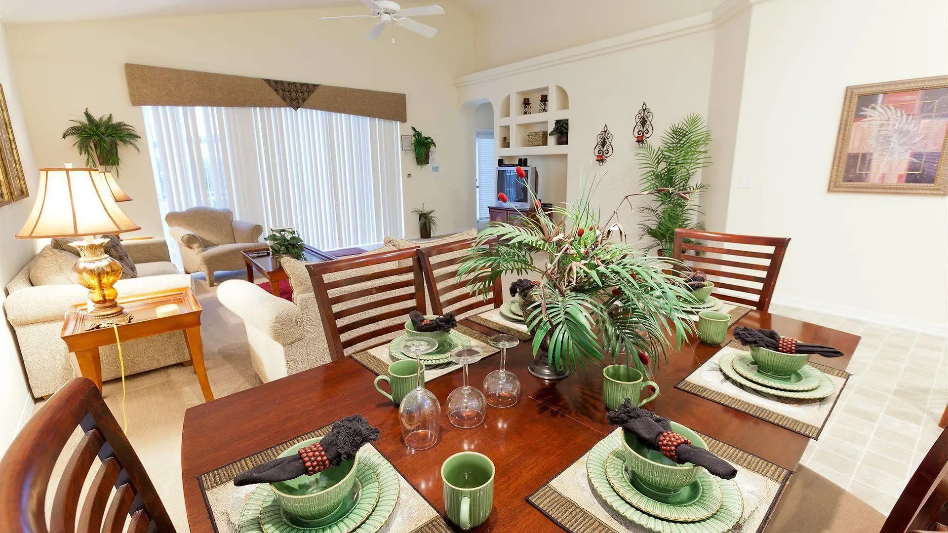 Ocean Florida Villas מלון