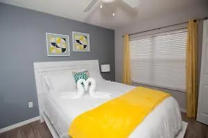 Venetian Bay #104 - Three Bedroom Townhome Hotel