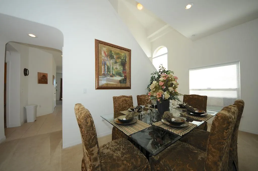 Starmark Davenport Holiday home *