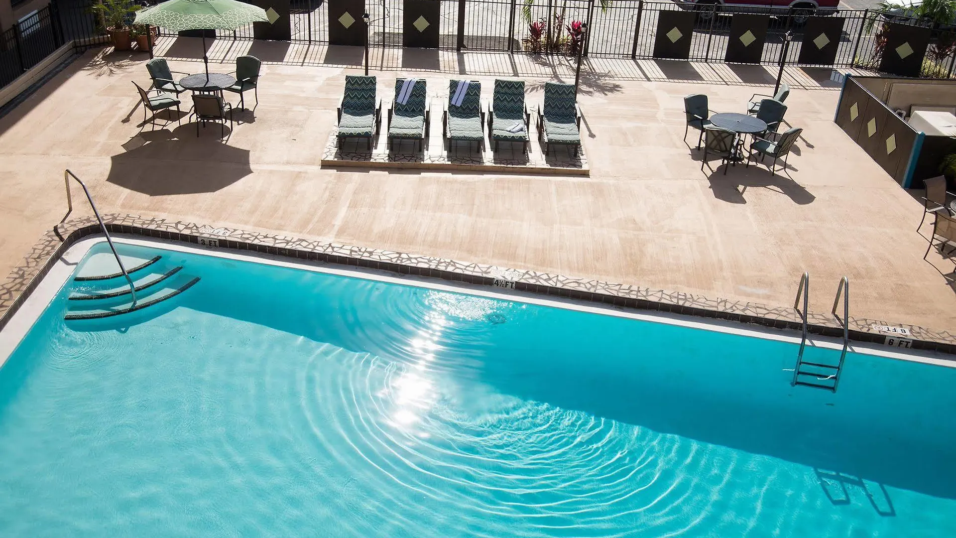 Seasons Florida 2*