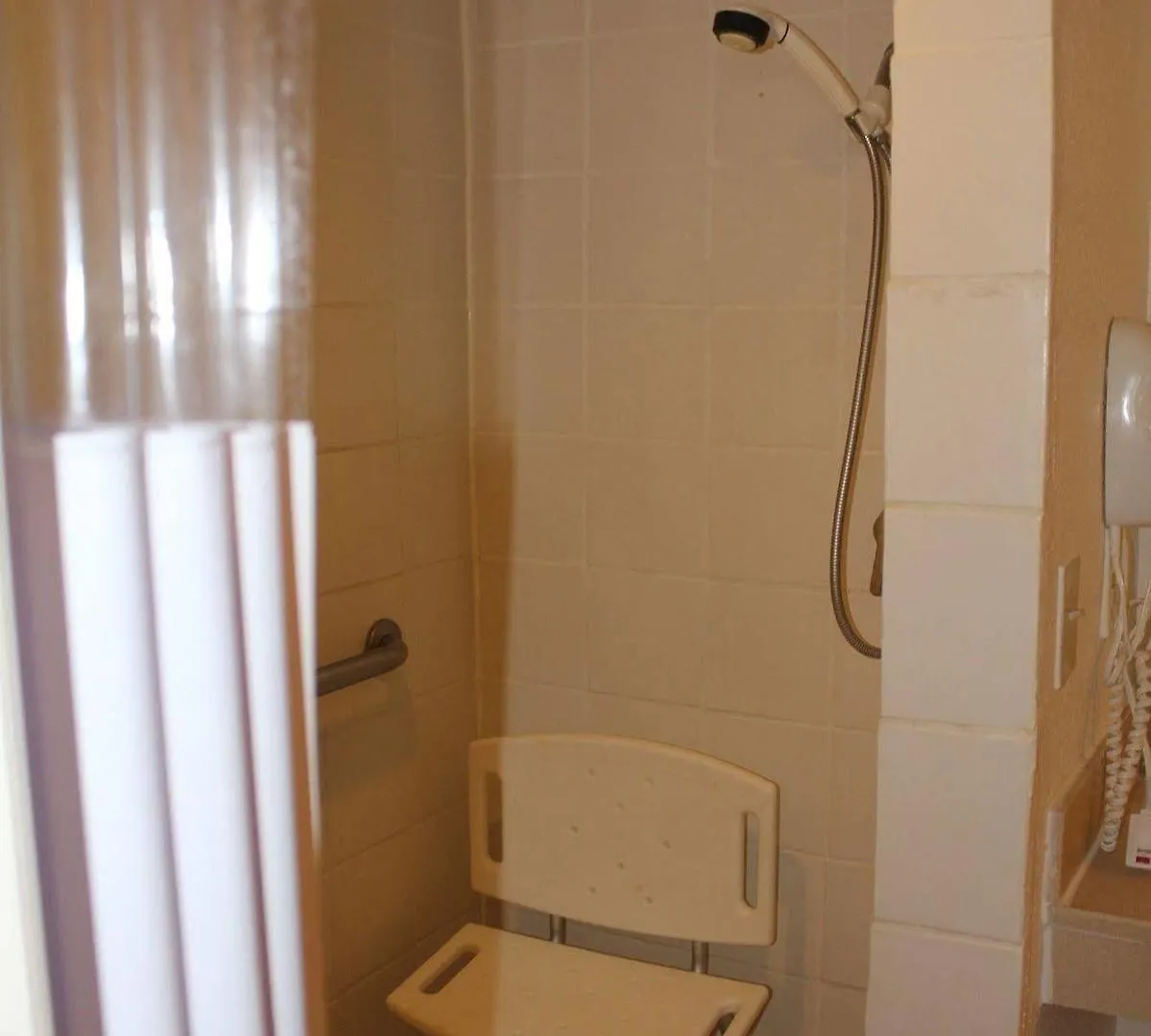 فندق Clarion & Kissimmee-lake Buena Vista South 3*
