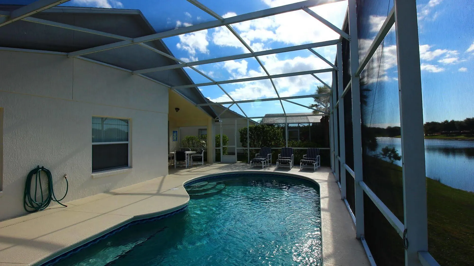 Florida And Elite Homes Apartmán