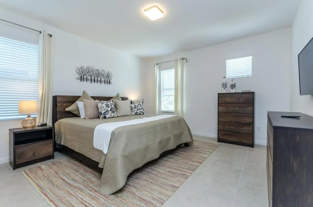 Eight-bedroom 2683 * Kissimmee