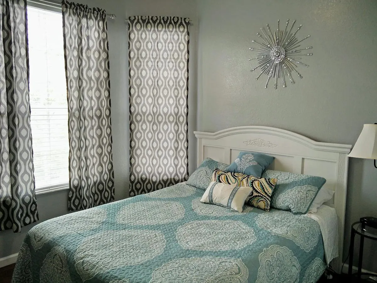 Resort-style Near Disney World Apartment