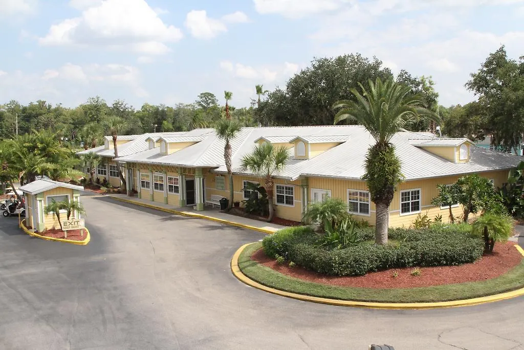 Tropical Palms & Campground *