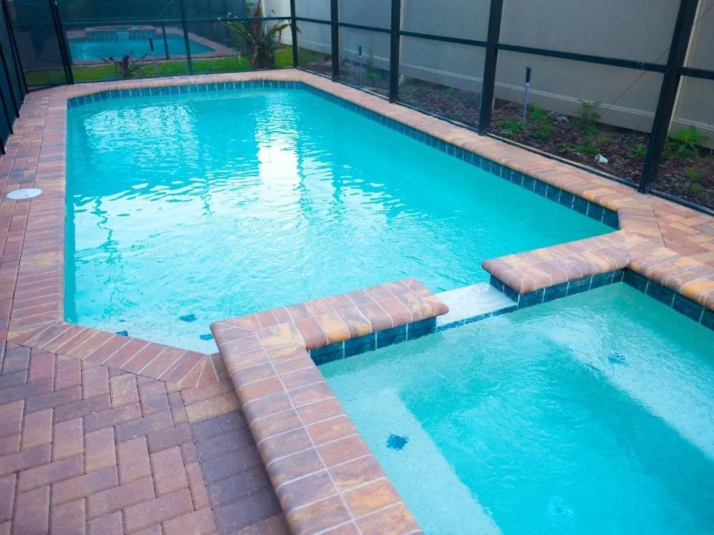 Villa 9bd/6ba For 22 Sleeps