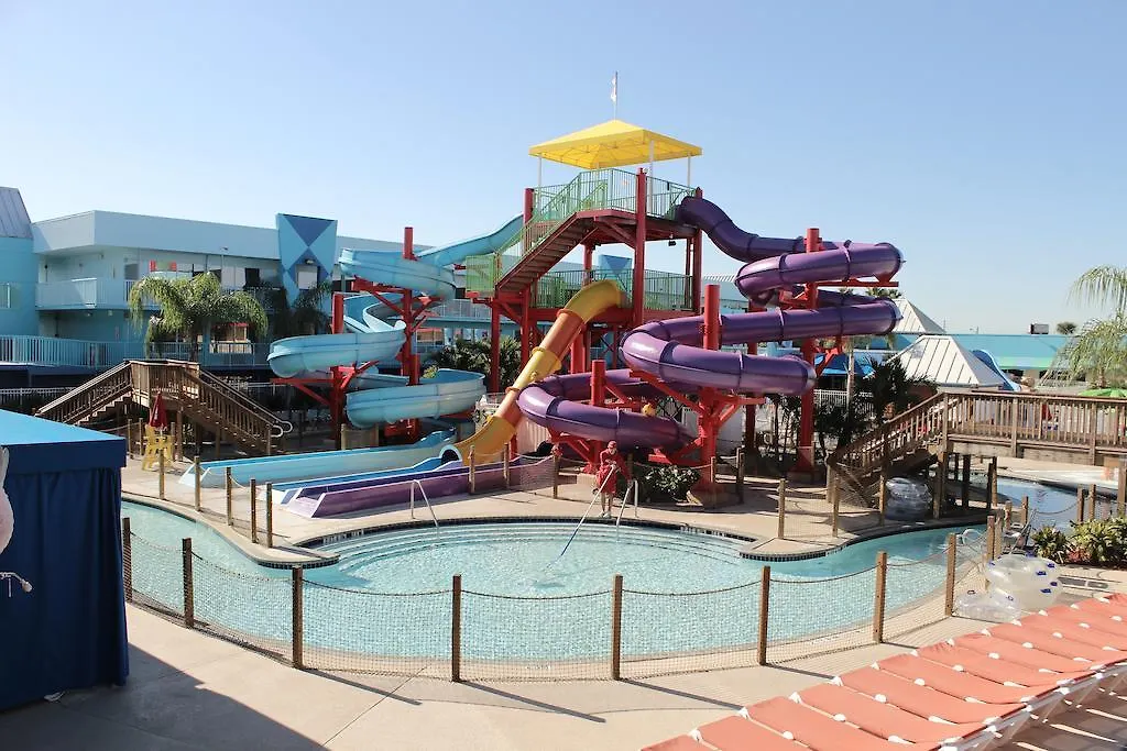 Ramada By Wyndham Flamingo Water Park Отель 3*