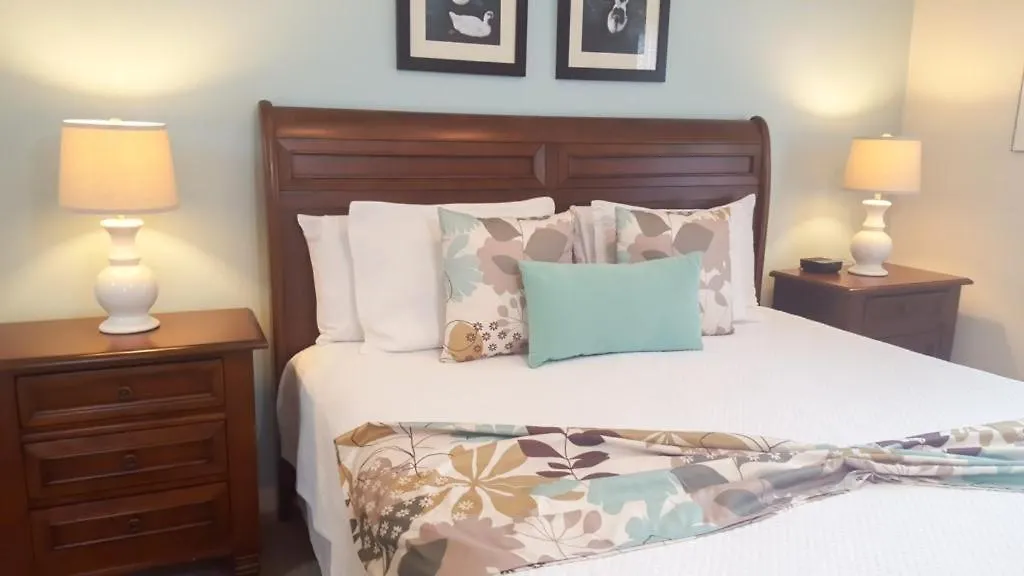 Aventura - Lucaya Village Apartment *