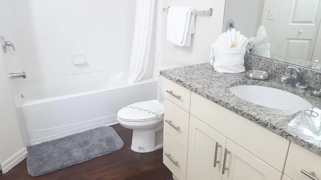 Aventura - Lucaya Village Orlando