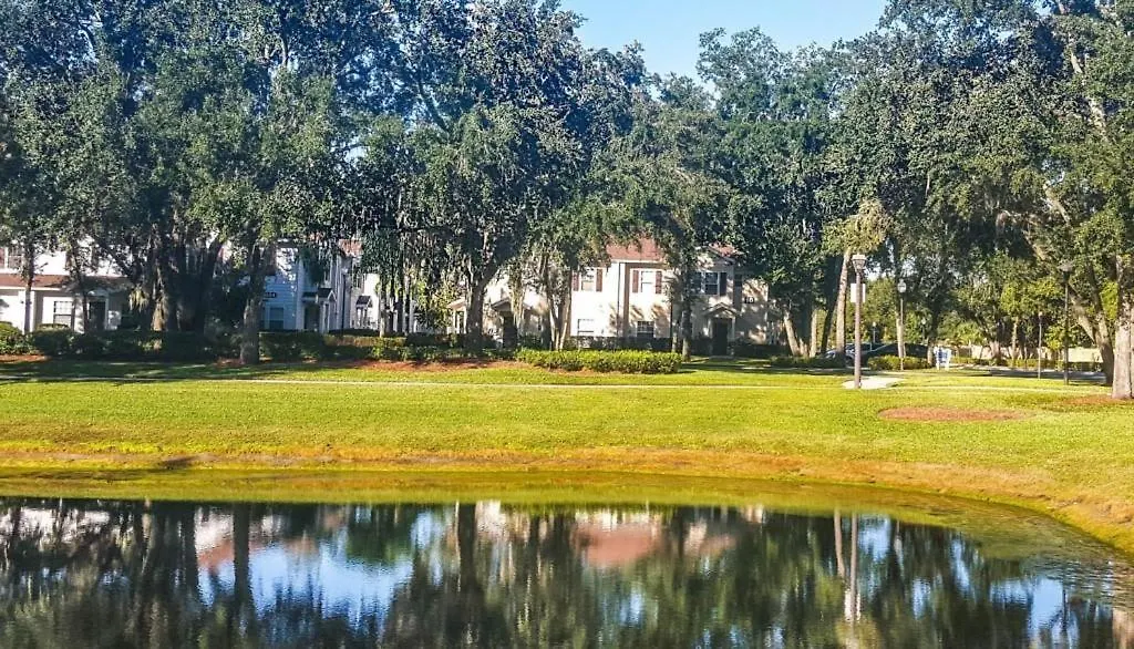 Aventura - Lucaya Village Apartment *