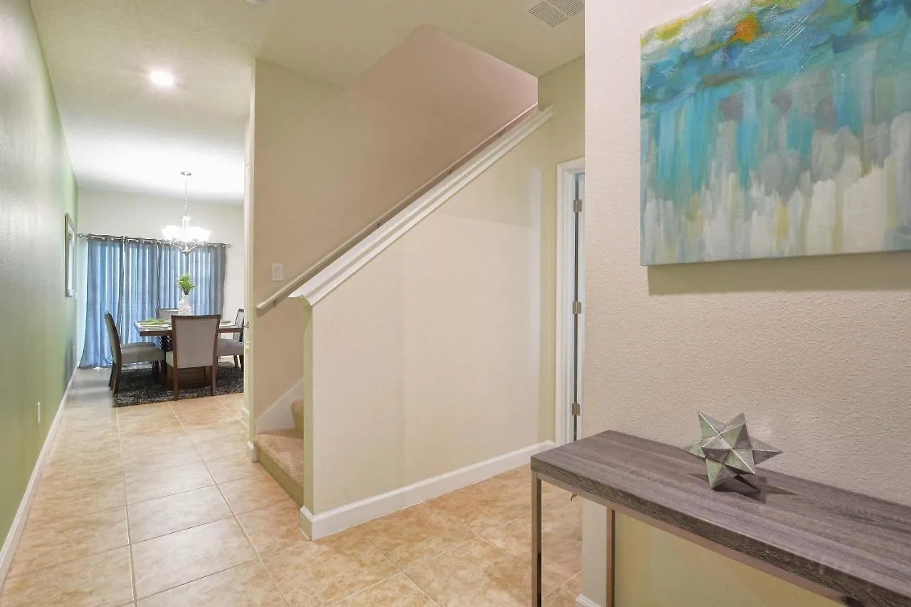 Storey Lake-4 Bedroom Townhome W/splashpool-1618st Holiday home
