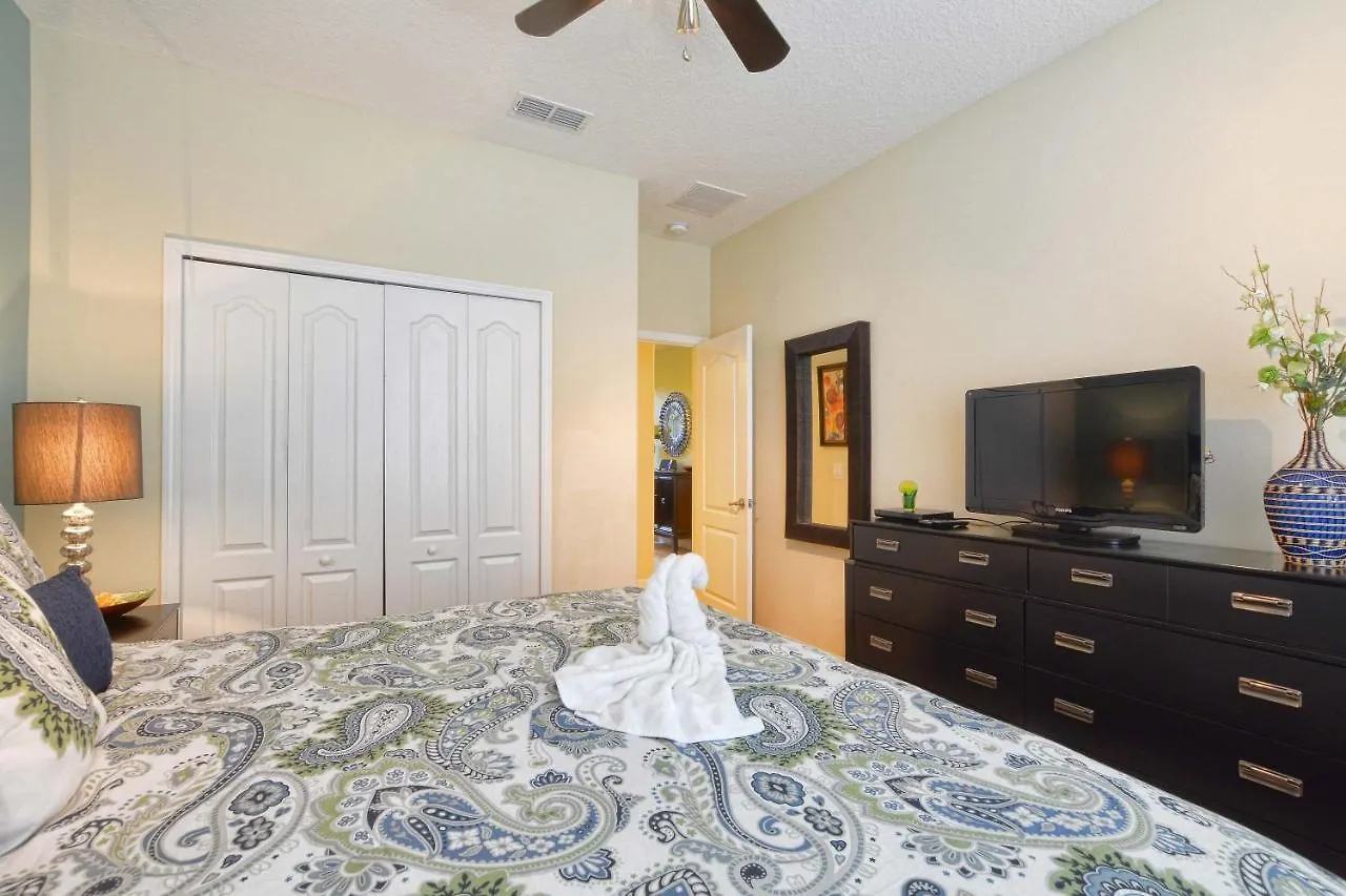 Holiday home Paradise Palms- 5 Bedroom Pool Home-3116pp