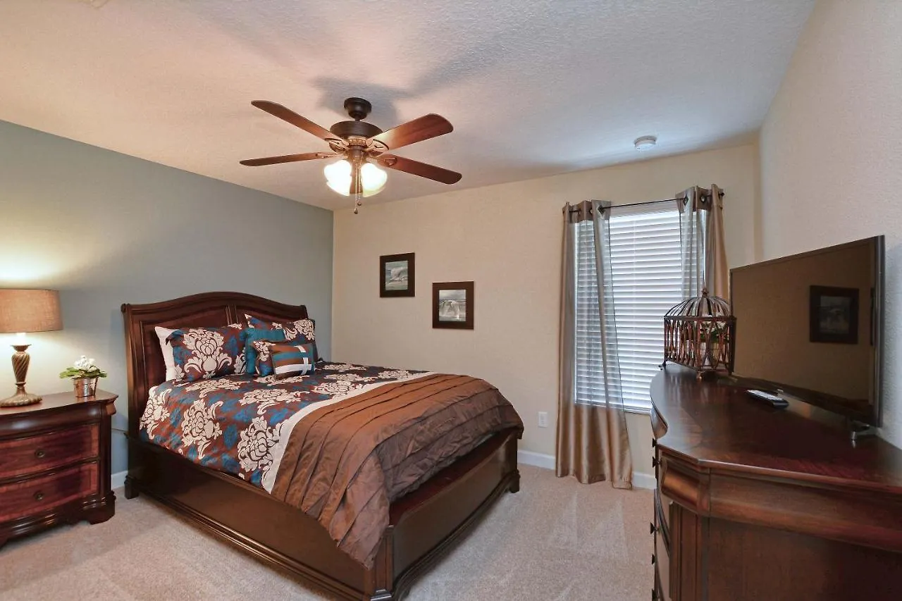 Paradise Palms-5 Bedrooms W/pool-3511pp Holiday home *