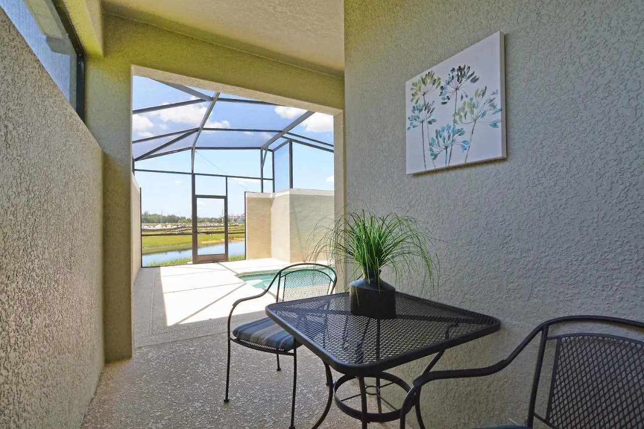 Storey Lake-5 Bedroom Townhome W/splashpool-1621st Orlando