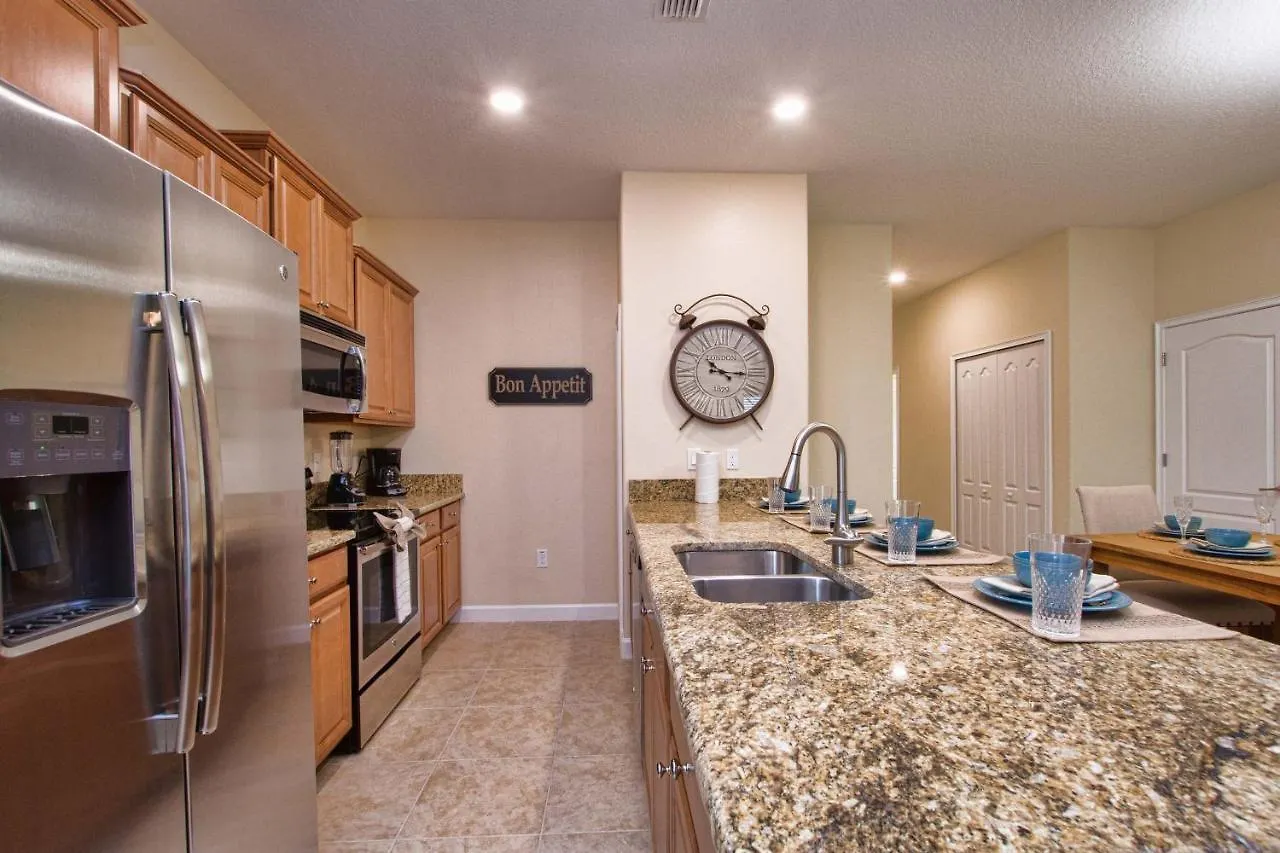 בית נופש Storey Lake- 5 Bedroom Townhome W/pool -1601st אורלנדו