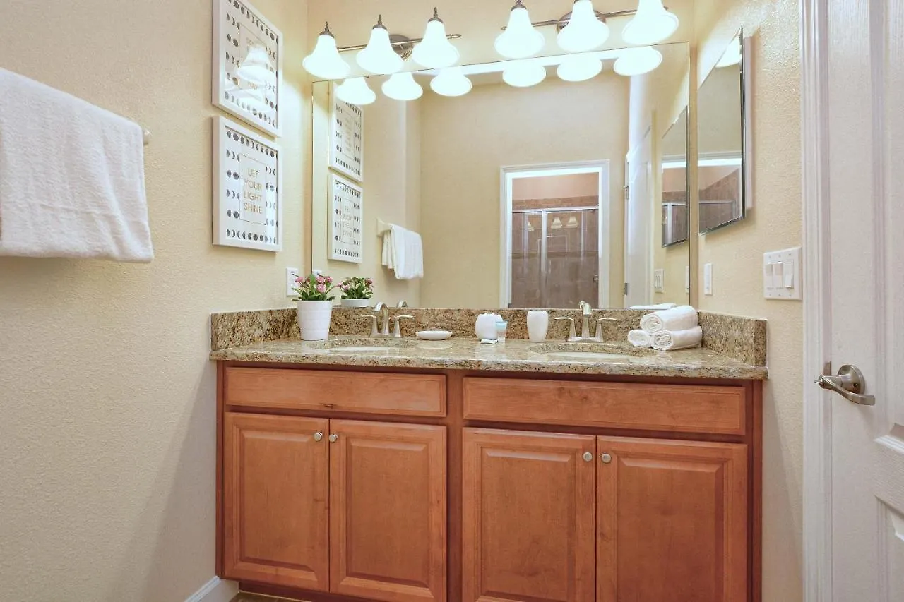 Casa de Férias Paradise Palms-5 Bed Townhouse W/splashpool-3609pp
