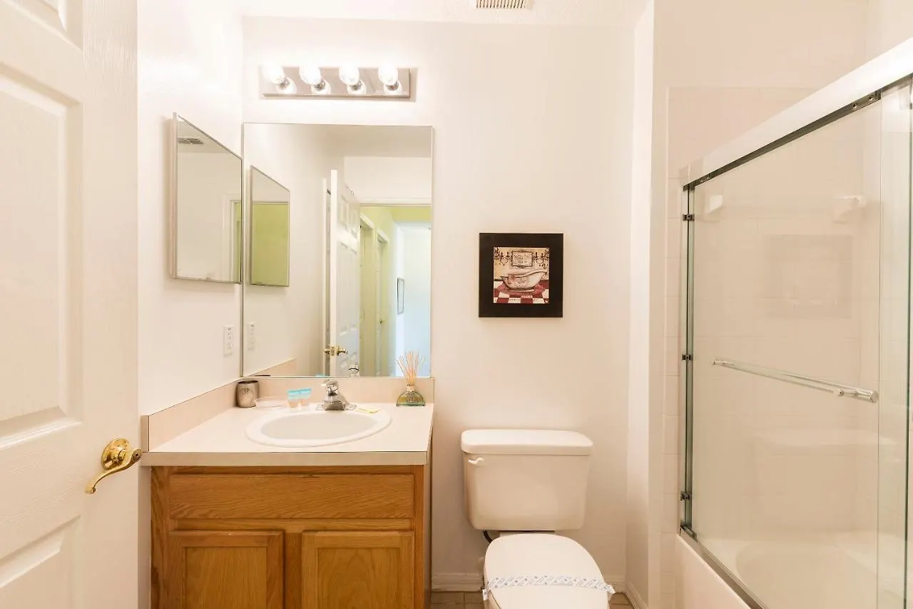 Holiday home Comfortable Vacation Townhouse With Balcony Lb0967 Orlando