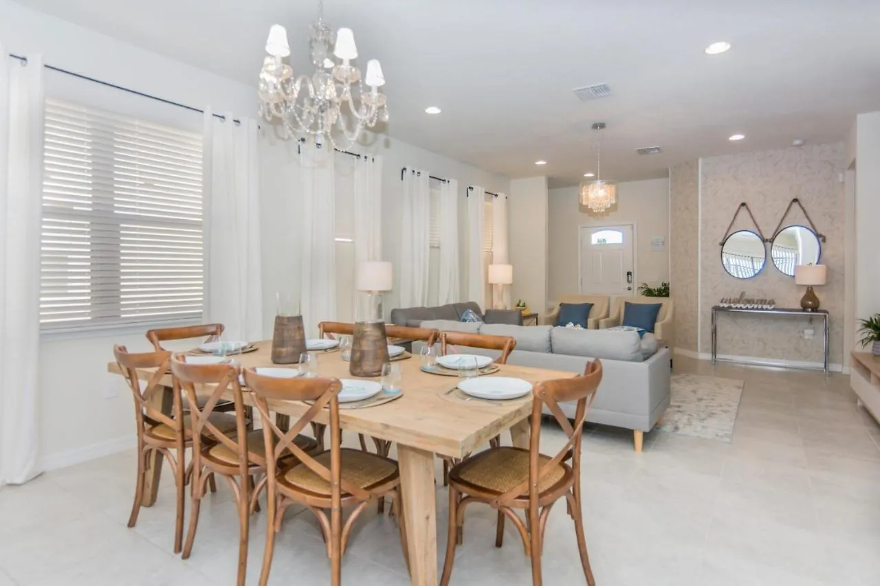 Luxurious Vacation At Westside 8973 Holiday home