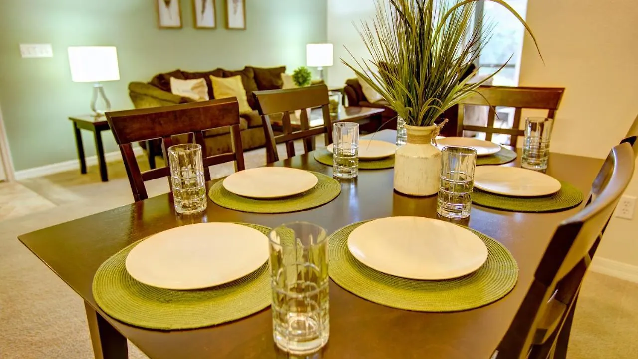 Apartment York At Oakwater Near *
