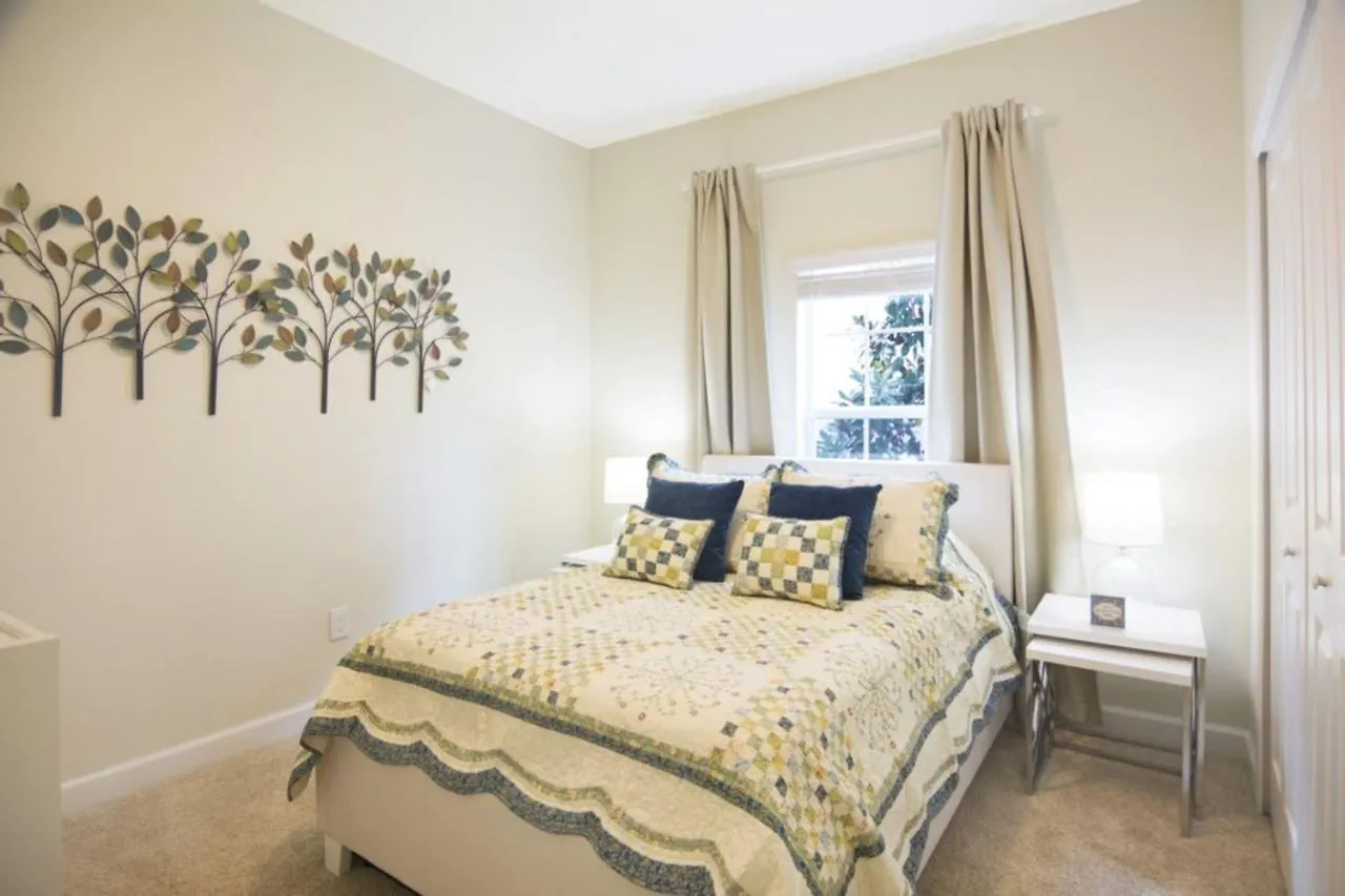 Holiday home Luxury Dream Townhome With Pool Sl4814 *