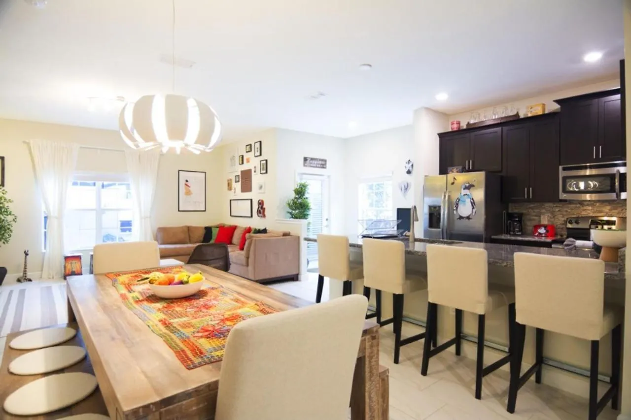 Holiday home Luxury Dream Townhome With Pool Sl4814