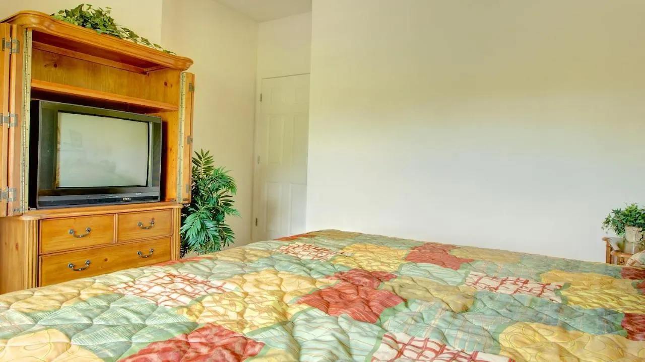 Derby Townhome At Lucaya Near