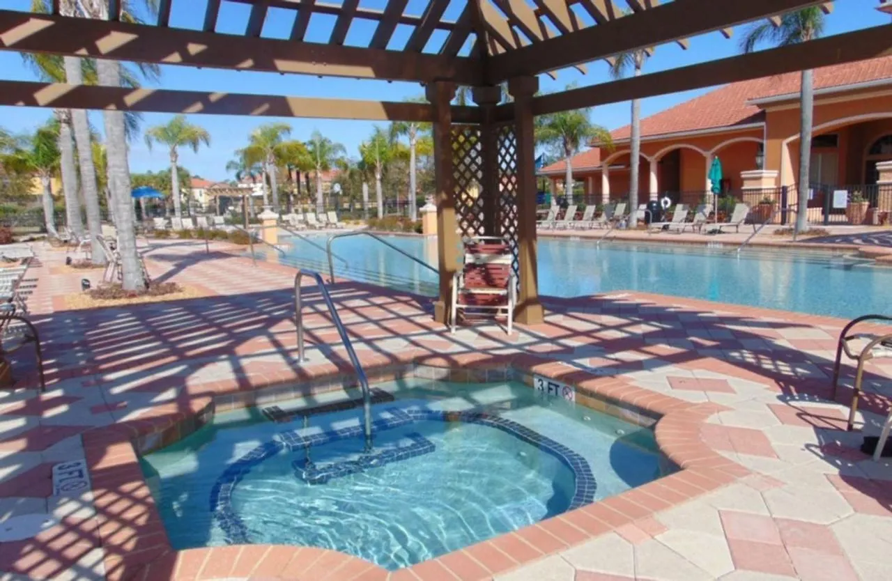 Bella Vida 1300 * Kissimmee