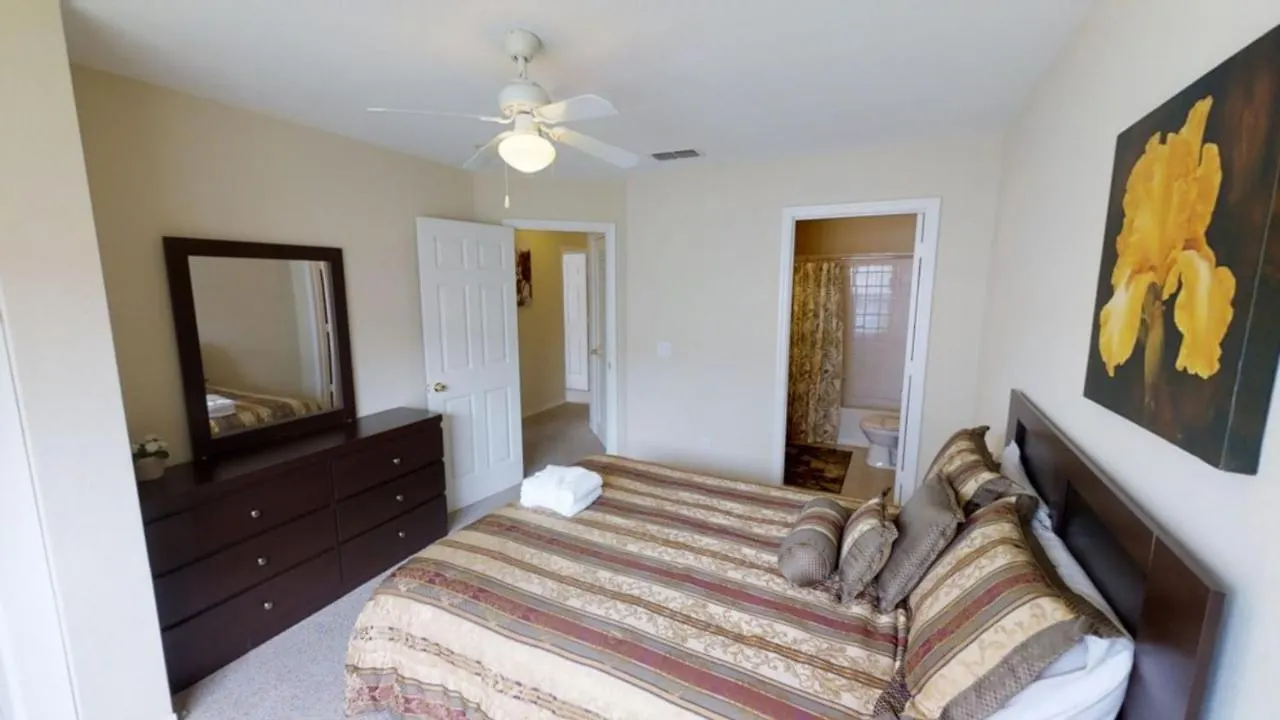 Venetian Bay Villages 4004 #107 Apartment *