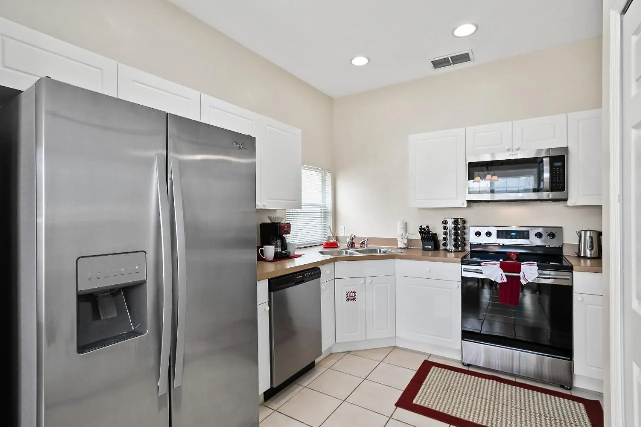 Windsor Palms 2240 *