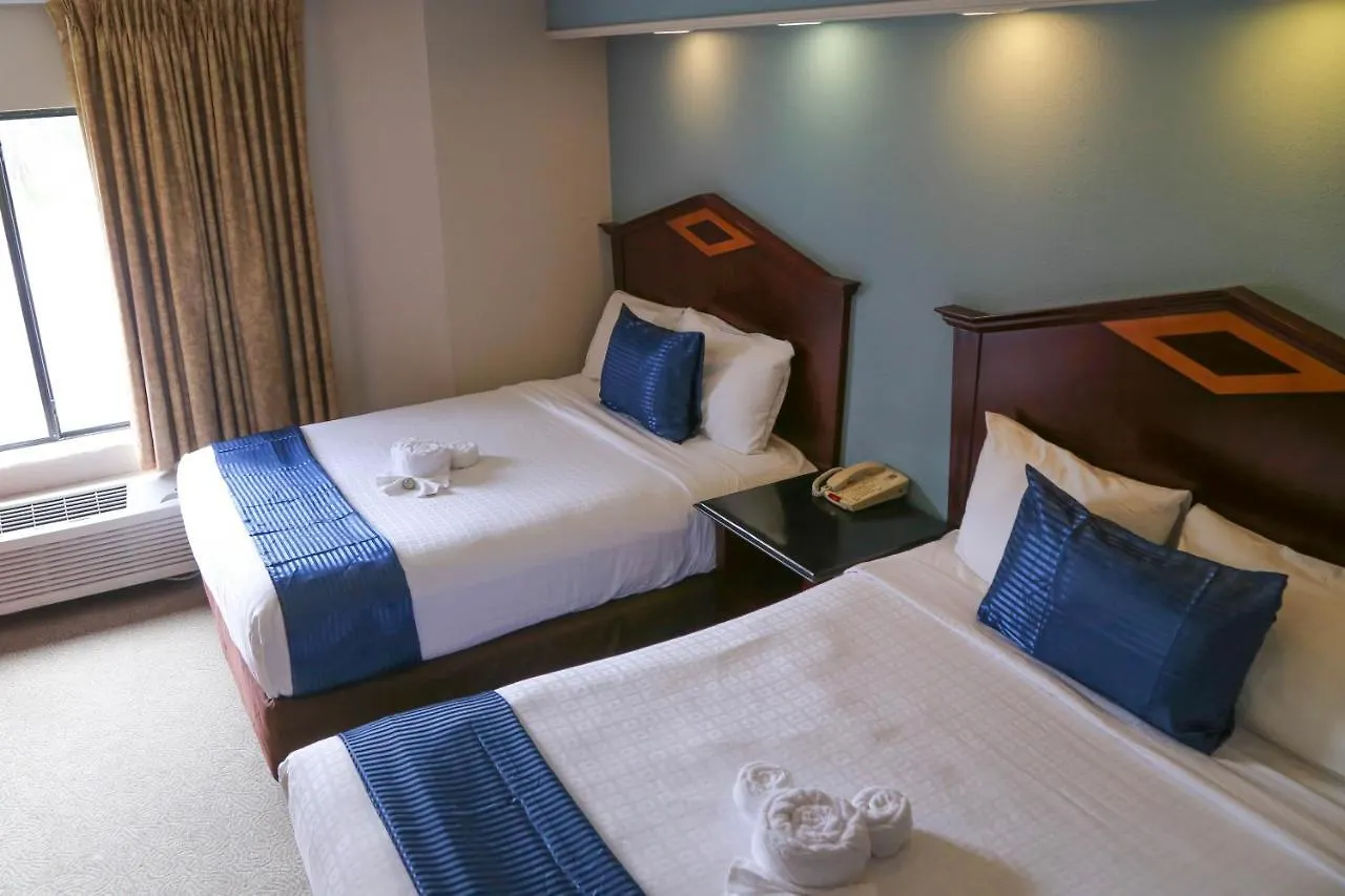 Destiny Palms Maingate West Hotel 2*