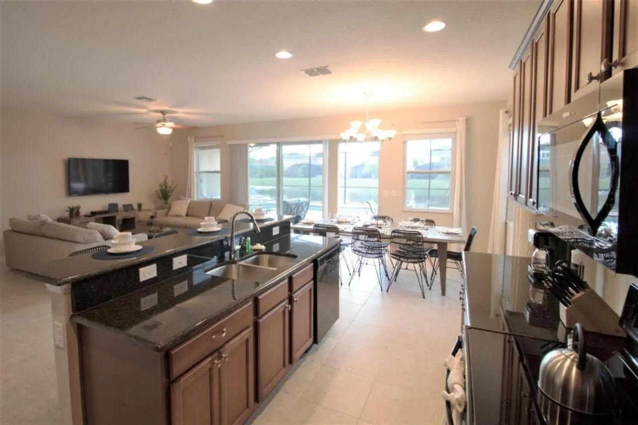 Golden Palms Vacation 2586 Holiday home