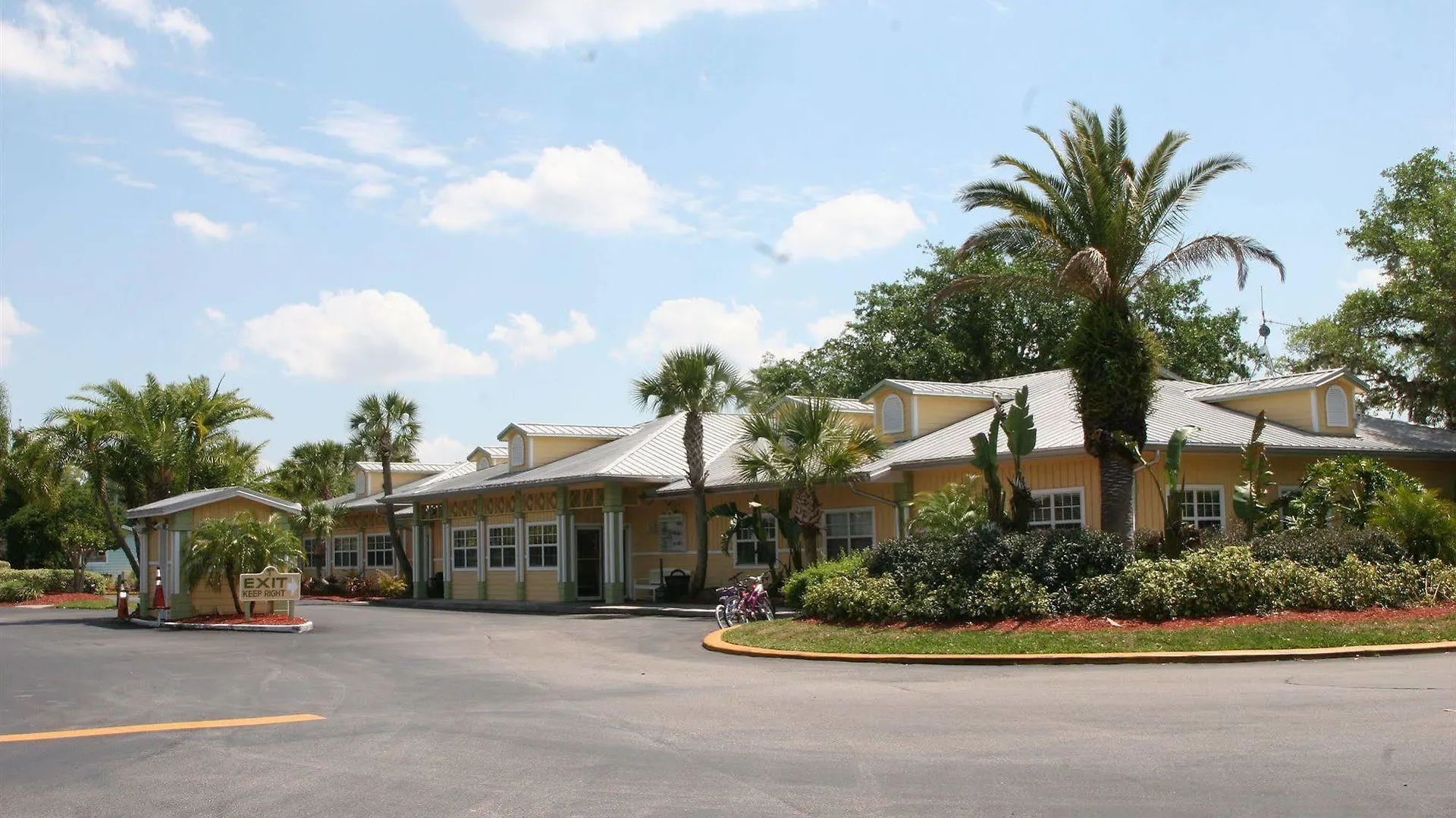 Lodge Tropical Palms & Campground Kissimmee