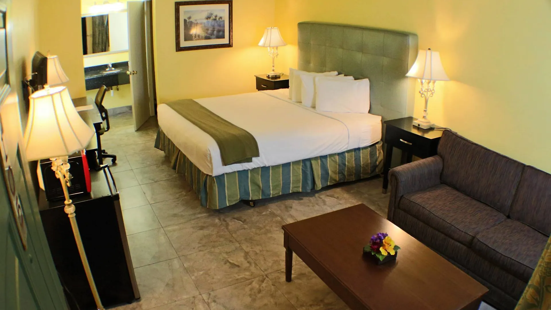 Hotel Shining Light &