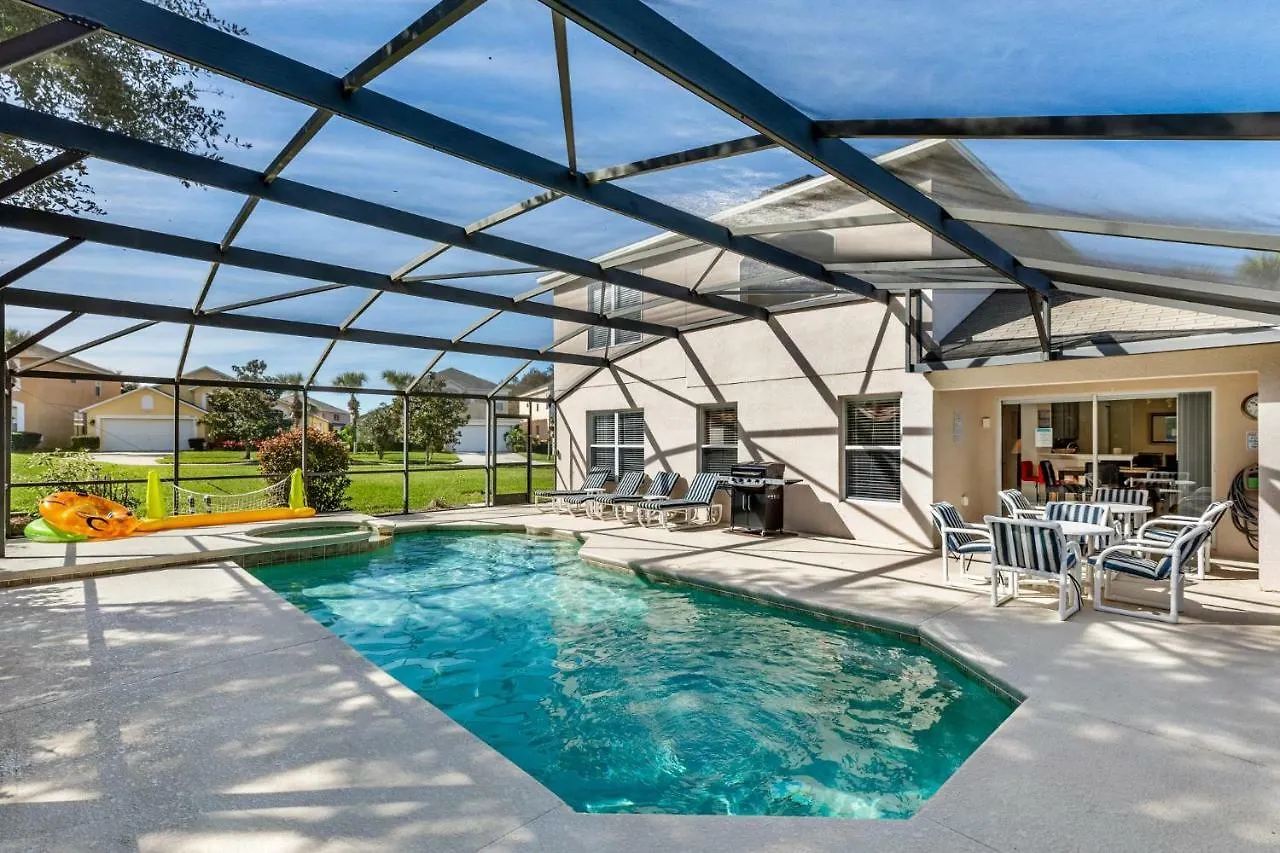 5 Bedroom Emerald Island Mins From Disney, South Facing Pool, Huge Corner Lot! Kissimmee