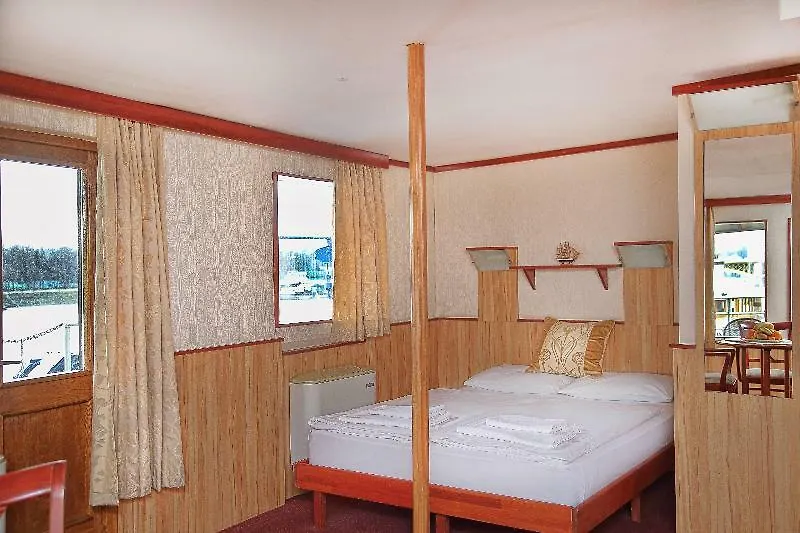 Express & S Buena Vista By Ihg