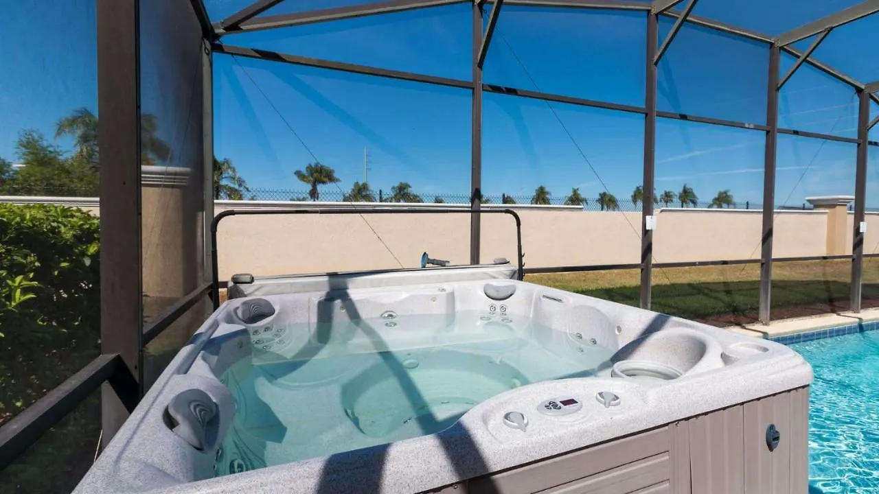 Holiday home Summer Palm Retreat