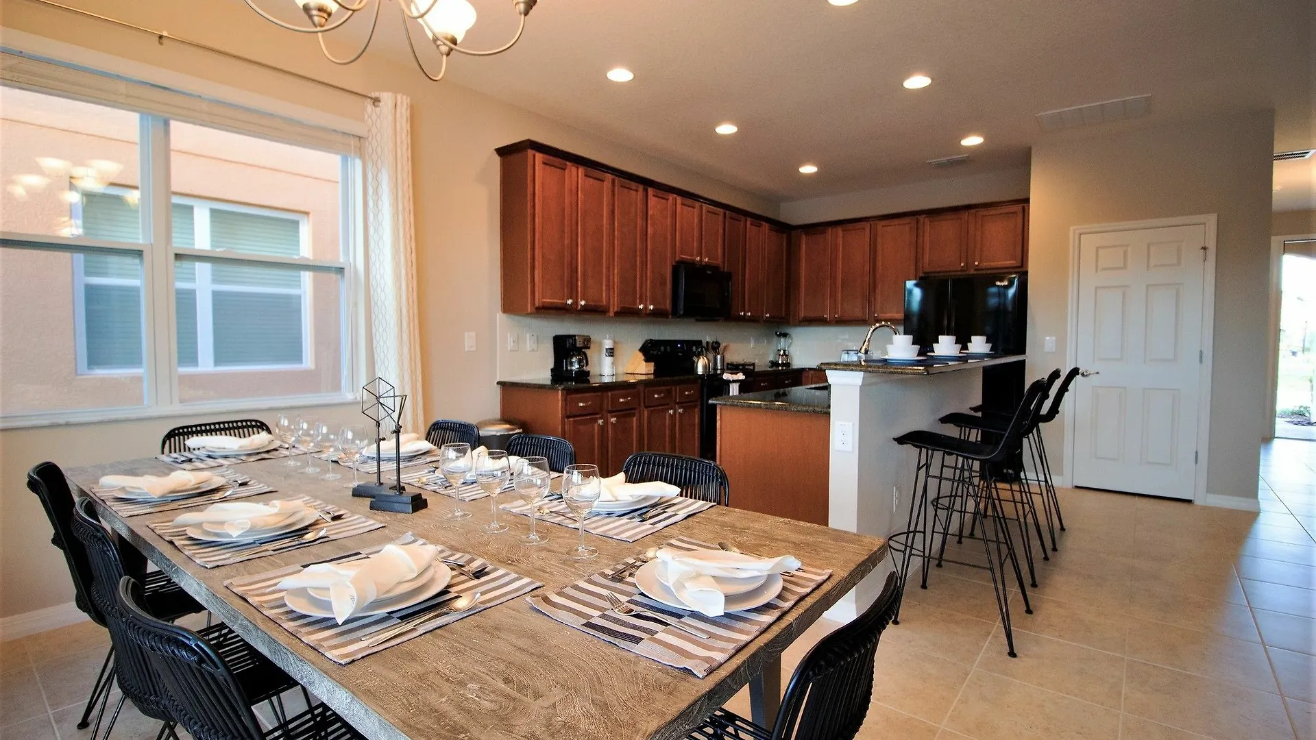 Aco - Golden Palms Apartment