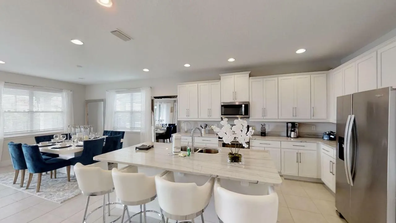 8 Bedroom Vacation With Pool 1914 * Kissimmee