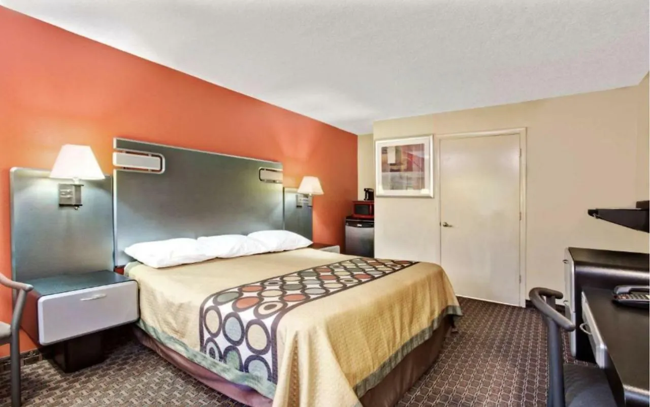 Hotel Super 8 By Wyndham Kissimmee/maingate/orlando Area