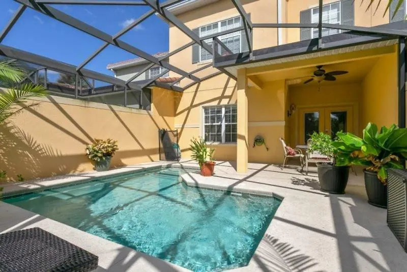 Holiday home 4 Bedroom 3 Bathroom Town With Splash Pool Kissimmee