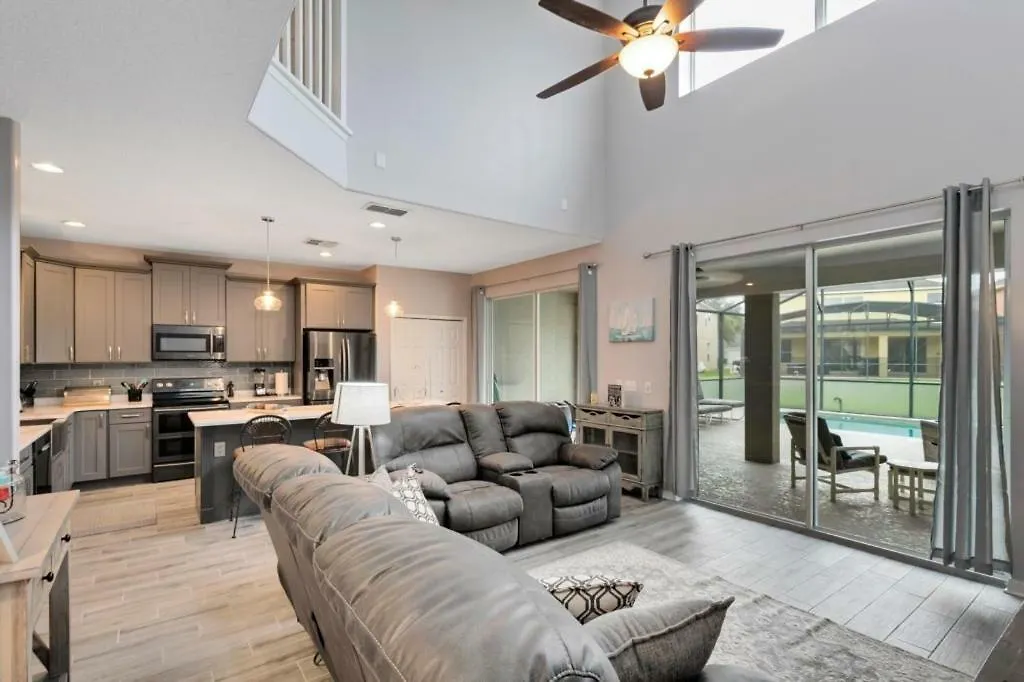 6 Bedroom Lanai, Screened Pool & * Four Corners